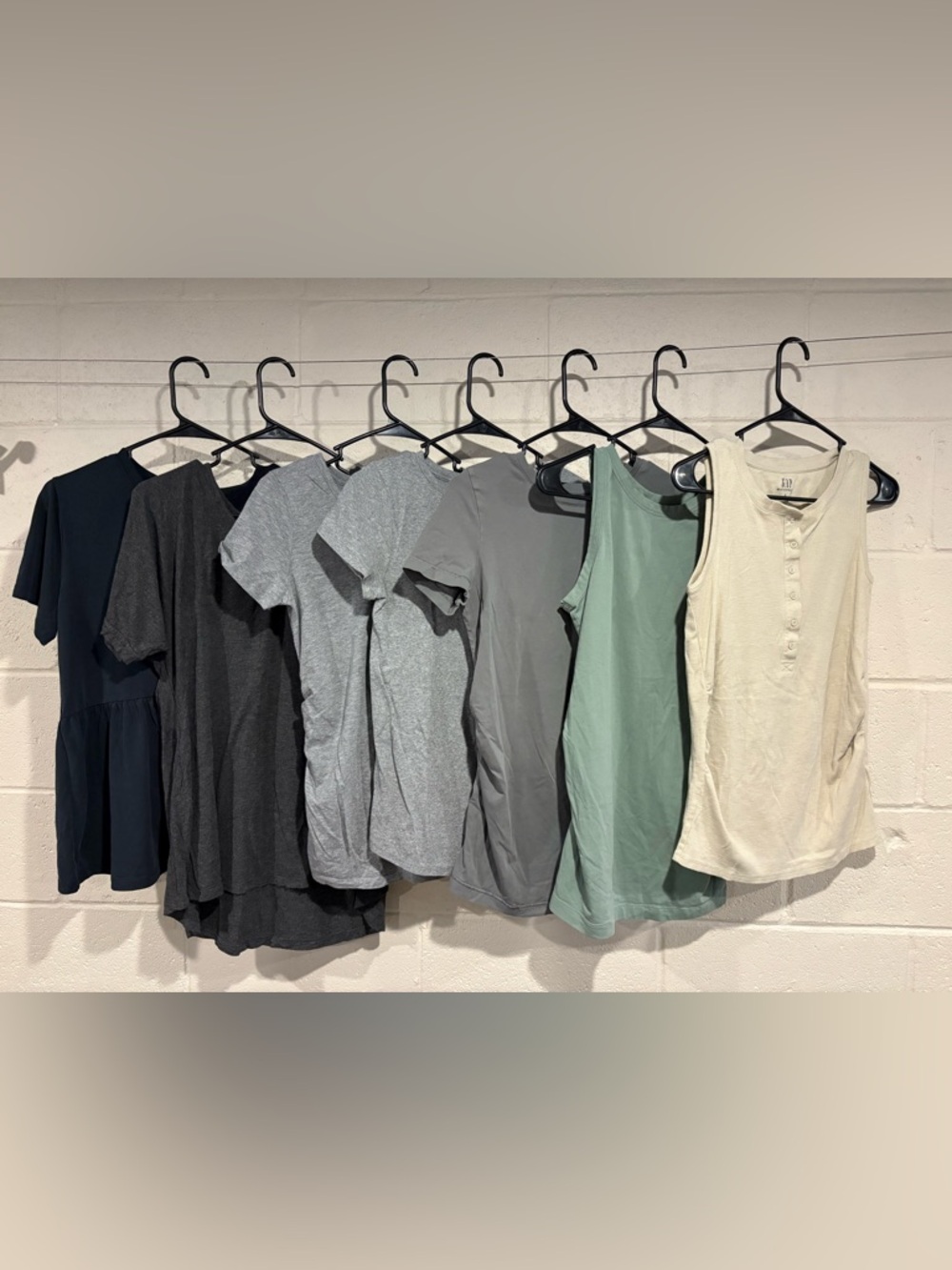 Maternity Lot - Picture 2 of 13